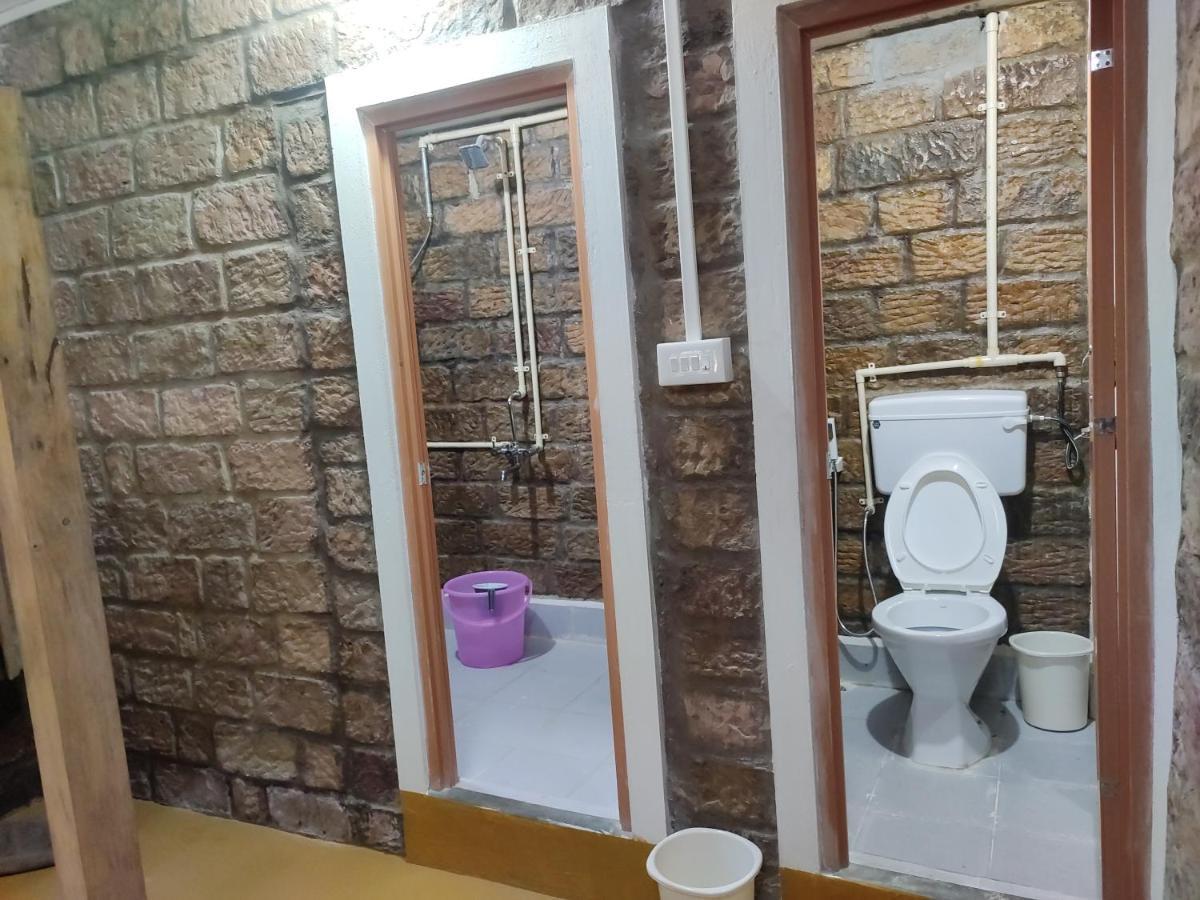 The Rustic Cottage - Homestay Cherrapunji Eksteriør billede